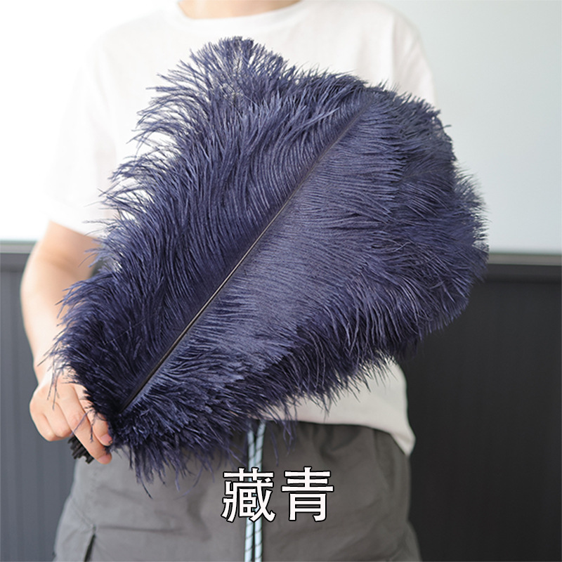 Fabricantes de pelaje de avestruz 50 - 55CM boda guía de la mesa flor de plumas de avestruz adornos de red pared roja plumas de espectáculo de escenario image 10