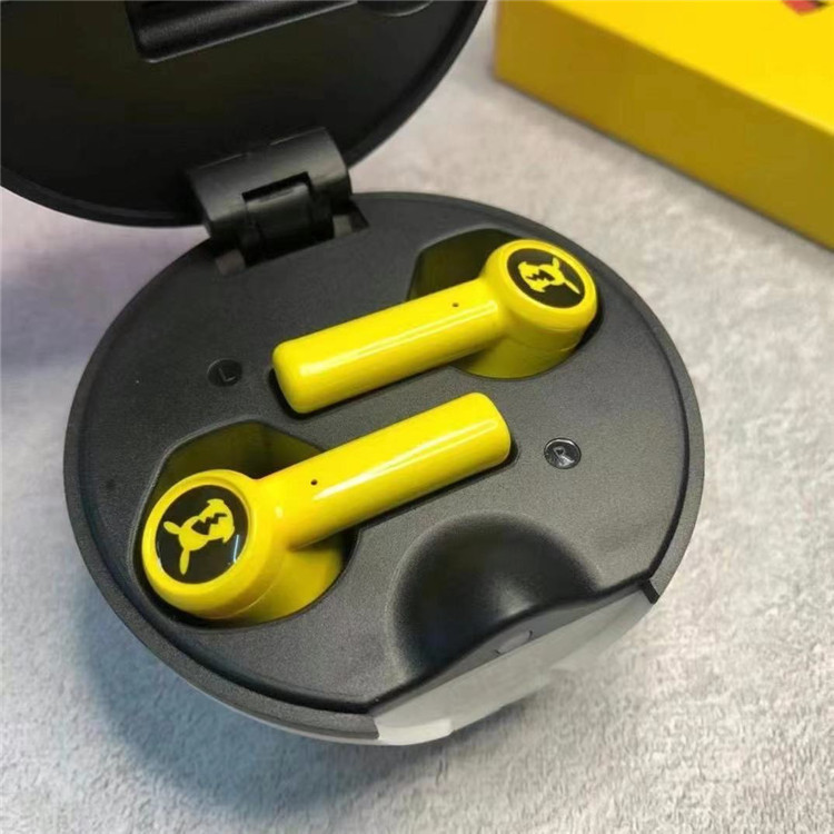 ポケモンピカチュウ真のワイヤレス Bluetooth ヘッドセットポケモンボール男の子と女の子のホリデーギフト漫画耳栓 TWS マイク|undefined