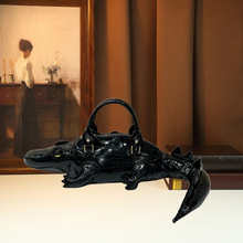 �W�tŮ����ւ���С���Ȍ������{�~���Є��������μ�б�������