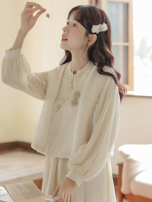 钉珠马甲叠穿连衣裙两件套女温柔优雅高腰少女感蕾丝拼接长裙套装|undefined