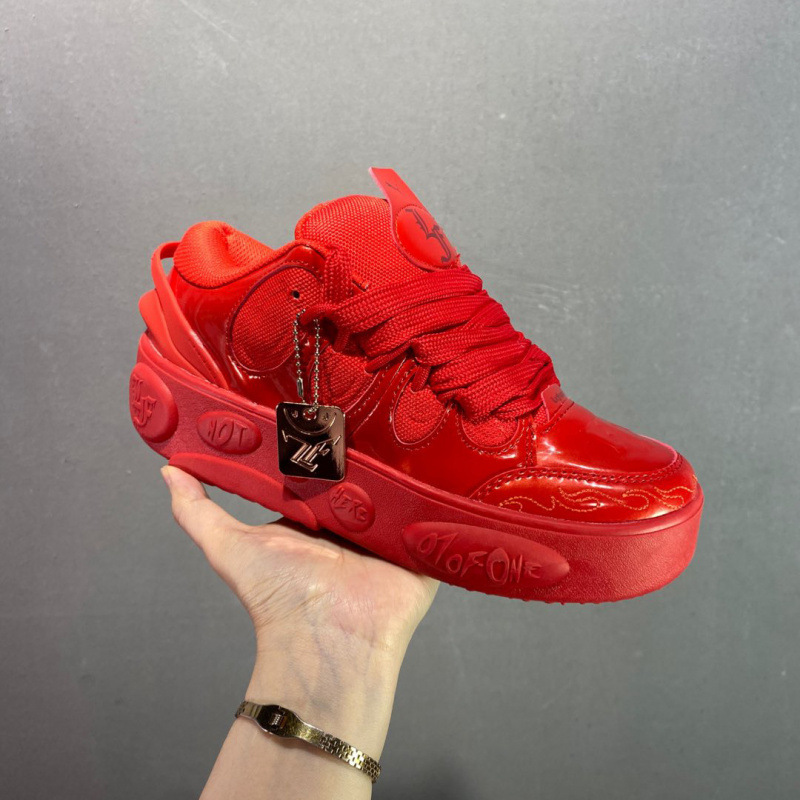 Pure Original Lamelo Standard Horse Joint Sports Shoes for Men and Women Slime Casual Bread Shoes Retro Mesh Commuter Trendy Shoes