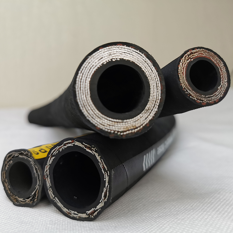 Tubo de goma de alta presión alambre de acero trenzado tubo de goma hidráulico tubo de aceite resistente a altas temperaturas manguera a prueba de explosiones tubo de presión de gas de transporte de aceite conjunto