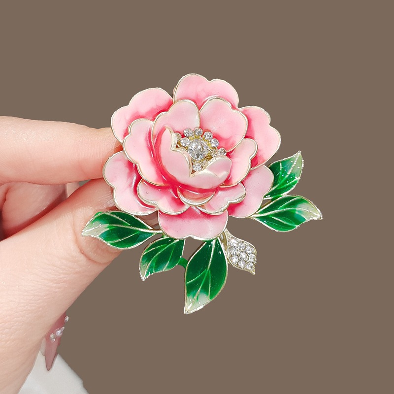 New Chinese-Style Classical Peony Flower Brooch, Exquisite and Elegant, High-End Floral Pin, Light Luxury Qipao Accessory