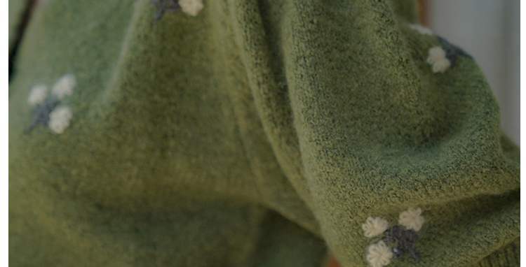 Retro Women's Coat Image 2