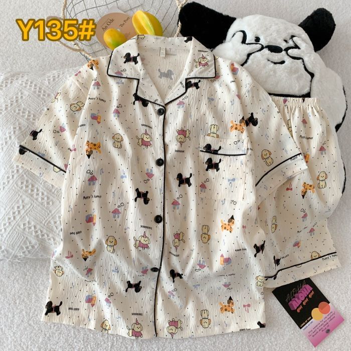 Pijamas de algodón de nube al por mayor transfronterizo para mujer nueva rebeca de verano solapa pantalones cortos de manga corta traje de servicio a domicilio dulce y lindo