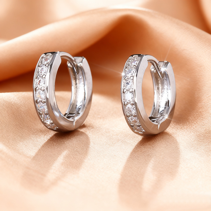 Super Shiny Mini Full Diamond Small Hoop Earrings, Ear Bone Edge Ear Cuffs, Simple Versatile Stackable Earrings, Niche Zircon Ear Cuffs for Women