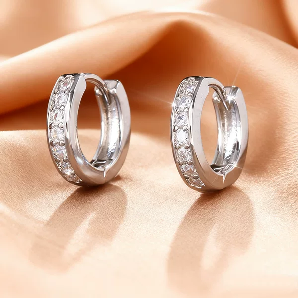 Super Shiny Mini Full Diamond Small Hoop Earrings, Ear Bone Edge Ear Cuffs, Simple Versatile Stackable Earrings, Niche Zircon Ear Cuffs for Women