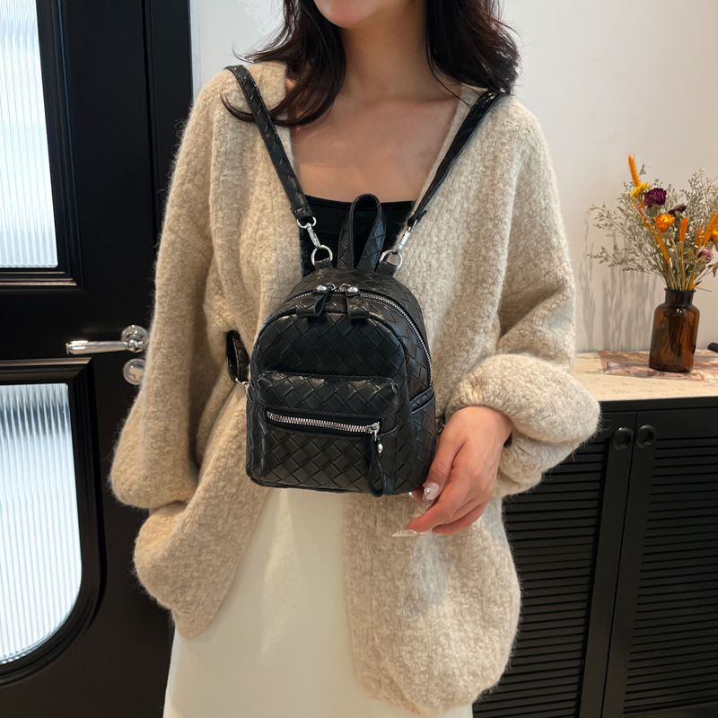 Mochila coreana de mujer simple color sólido estilo bolso de hombro rango 2025 nuevo comercio exterior mini mochila para mujeres