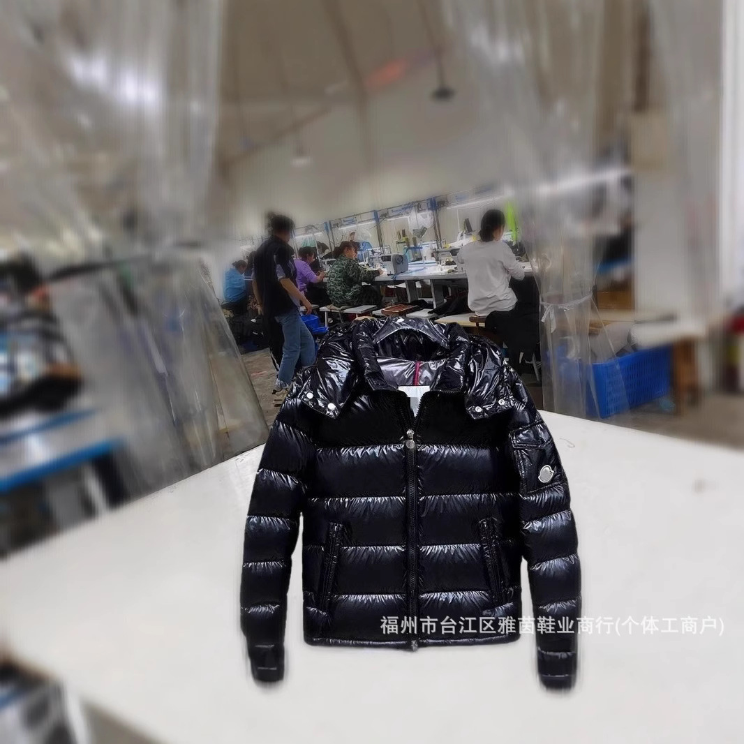Cross-border foreign trade Moncler Maya down jacket, unisex couple down jacket, versatile windproof and warm winter hooded coat.