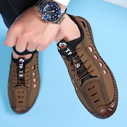 2024 new summer men's hollow sandals, tendon soft-soled casual shoes, breathable soft leather handmade clogs