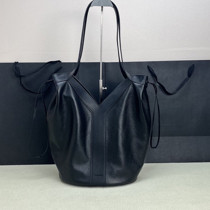 In-Stock Vintage Matte Leather Tote Bag, Large Capacity Bucket Bag, Handbag, Simple Casual Shoulder Bag In-Stock Vintage Matte Leather Tote Bag, Large Capacity Bucket Bag, Handbag, Simple Casual Shoulder Bag