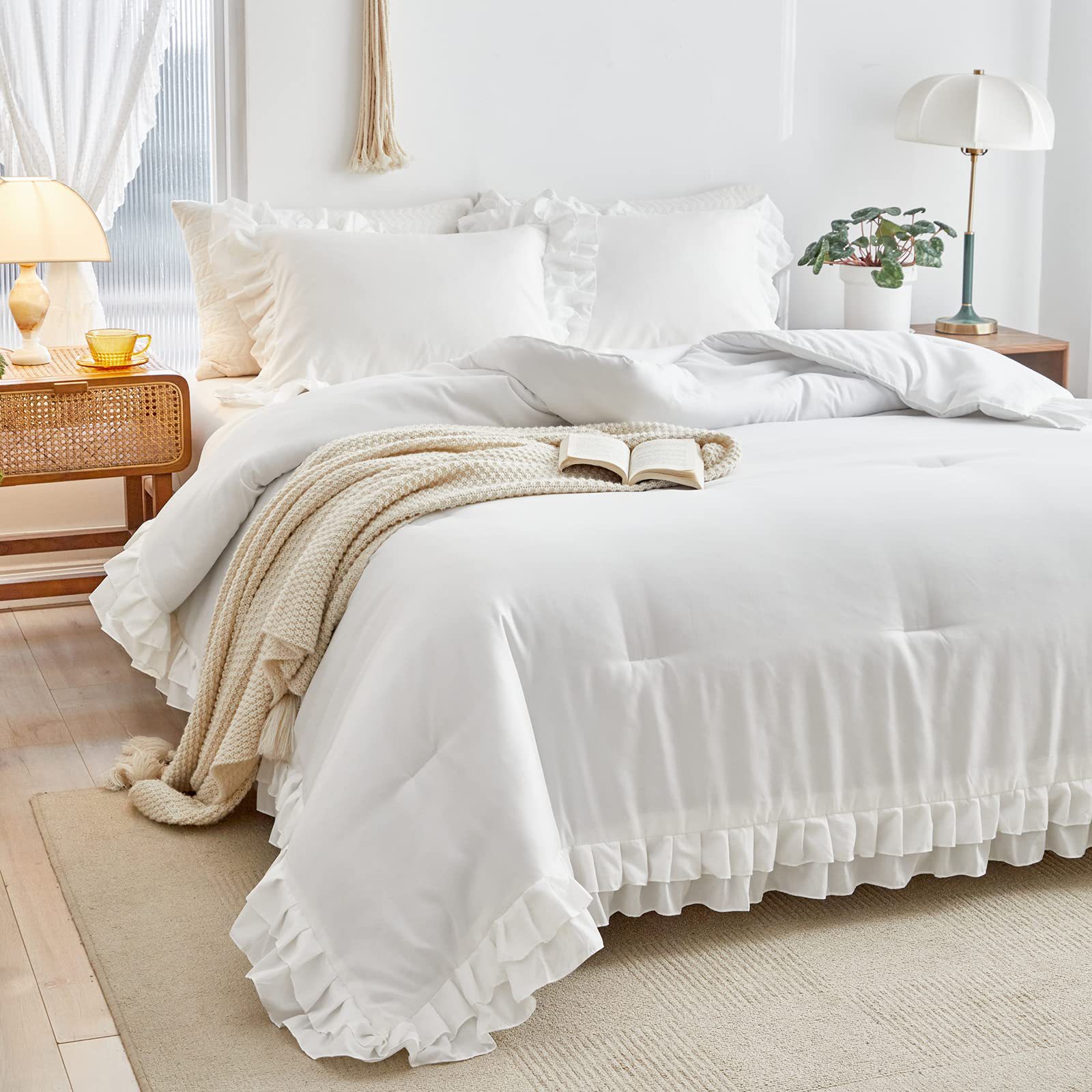White Queen(1 Comforter + 2 Pi