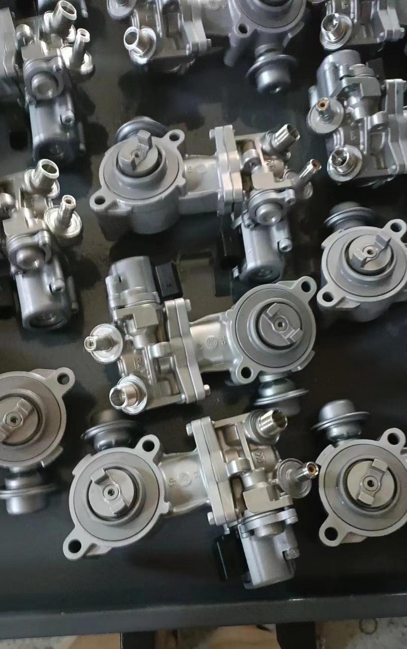 Refurbished A2710703701 Is Suitable for Mercedes-Benz High-Pressure Injection Fuel Pump 2710703701