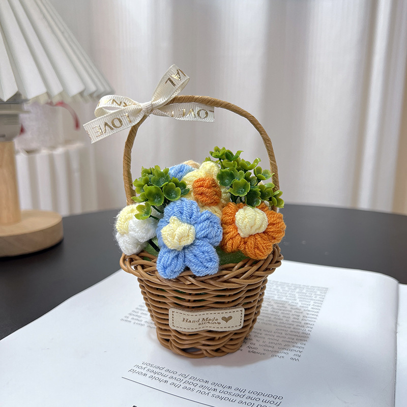 跨境热销新款小花篮盆栽手工毛线钩织泡芙花玫瑰桌面装饰摆件|undefined