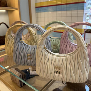 MIU և���¿��ް�녶�����������r�аٴ�ͨ��ܛƤ�μ�Ҹ��Ů����