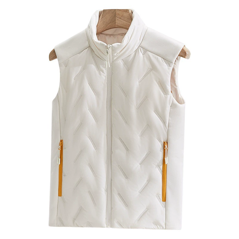 Жилет для мужчин осенью и зимой