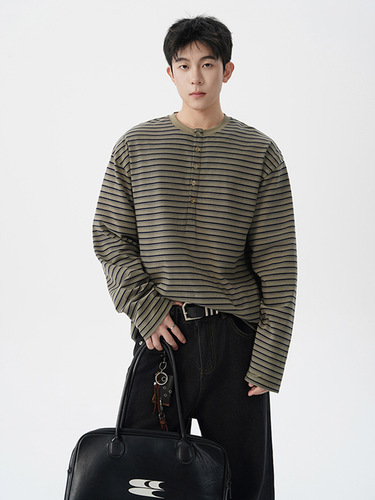 Henry Striped Long-Sleeve T-Shirt for Men, Spring and Autumn Season, American Retro V-Neck Top, Relaxed and Loose Fit Underwear