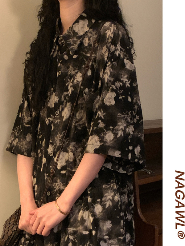 Naga Homemade Summer Japanese Style Retro Loose Casual Short-Sleeved Shirt Tops for Boys and Girls with Floral Prints