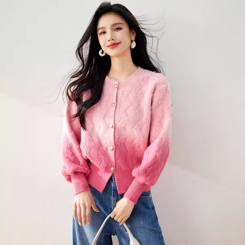 Minghai Peach Gradient Imitation Wool Knitted Cardigan Women's Autum 2025 New Atmospheric Fashion Sweater Jacket