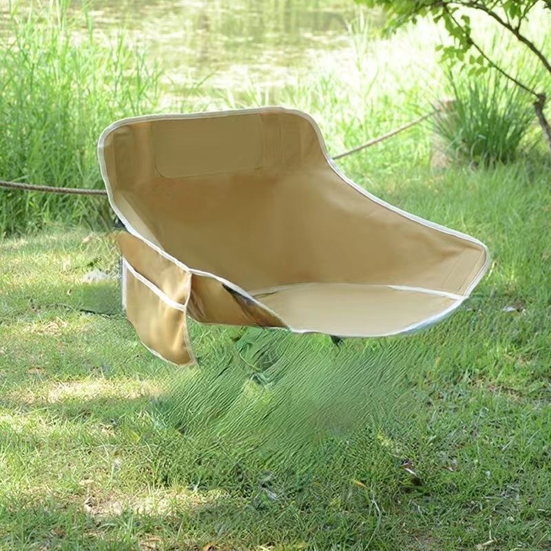 탑스티치 문 체어 카키