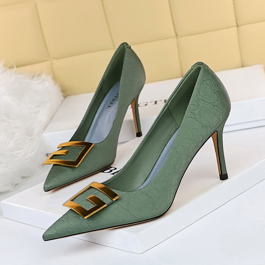 Big Tree Korean Fashion Banquet High Heeled Shoes Show Thin Thin Thin Heeled Shallow Mouth Pointed Metal Square Buckle Single Shoes