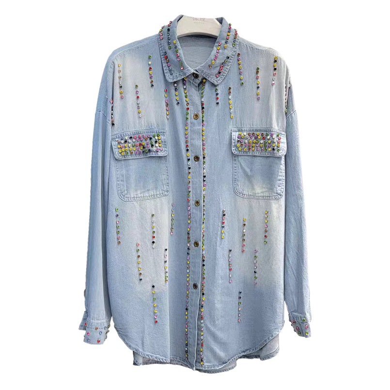 Camisa de Mezclilla con Pedrería Cuello Polo y Botones Frontales Holgada