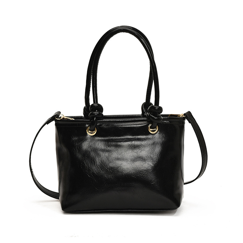 Otoño y invierno, bolsos de mujer, 2024 nuevo bolso de boda rojo, moda, bolso de hombro de mano, bolso de cubo de agua.