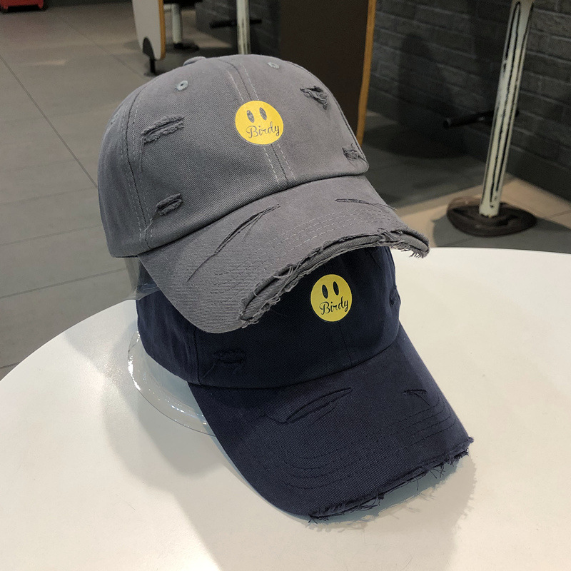 Sombreros de moda sonriente sombrero de béisbol letras estampadas en caliente agujeros primavera y verano sombrero de béisbol callejera de moda con sombrero de sombra