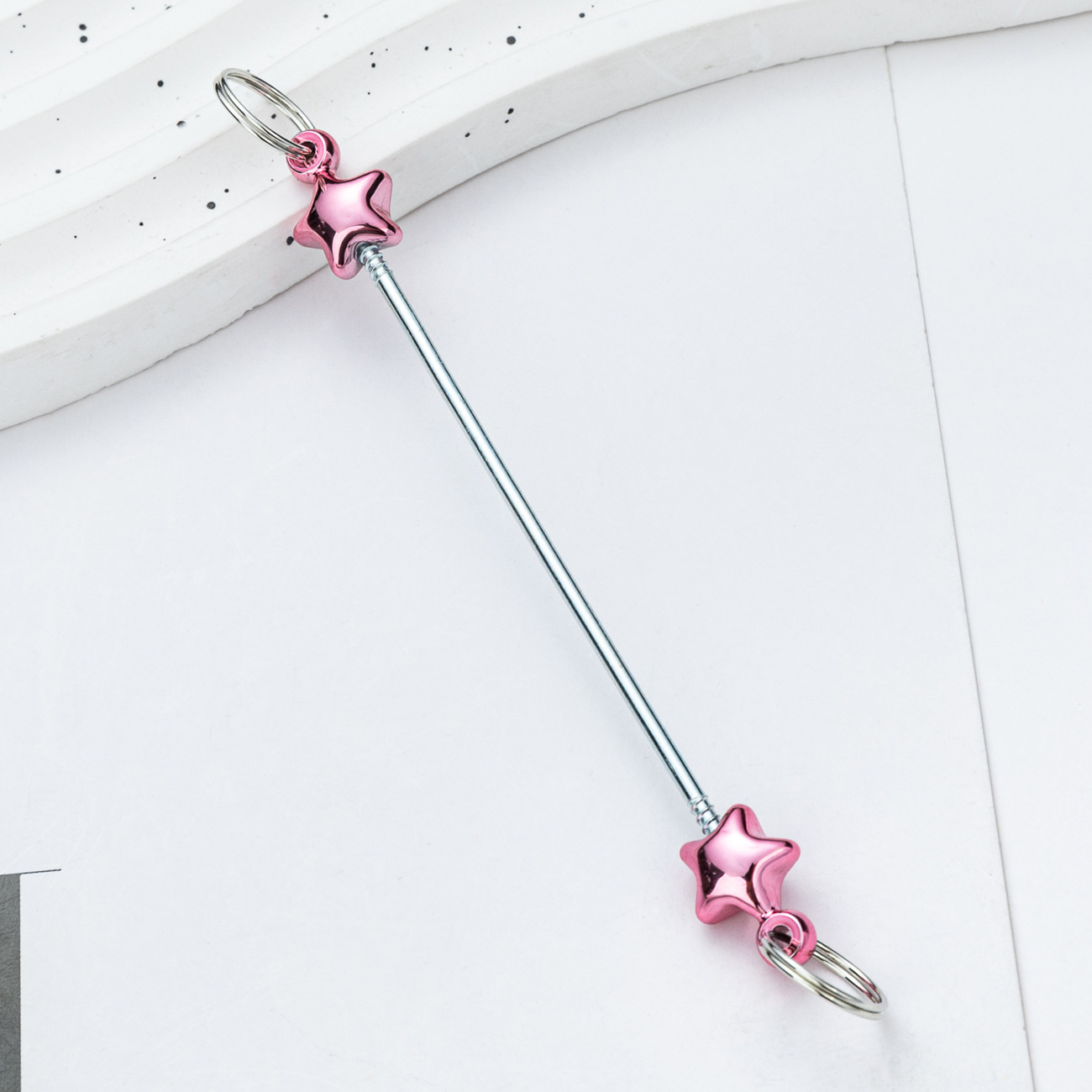Creativo colgante de accesorios de llavero de amor con cuentas de bricolaje nuevo poste de plástico con cuentas accesorios de llavero con cuentas
