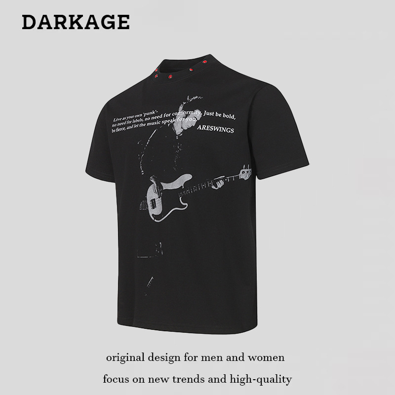 American Retro Rock Character Print Gemstone-Decorated Short-Sleeved T-Shirt for Men and Women, Summer Washed and Distressed Loose Top American Retro Rock Character Print Gemstone-Decorated Short-Sleeved T-Shirt for Men and Women, Summer Washed and Distressed Loose Top