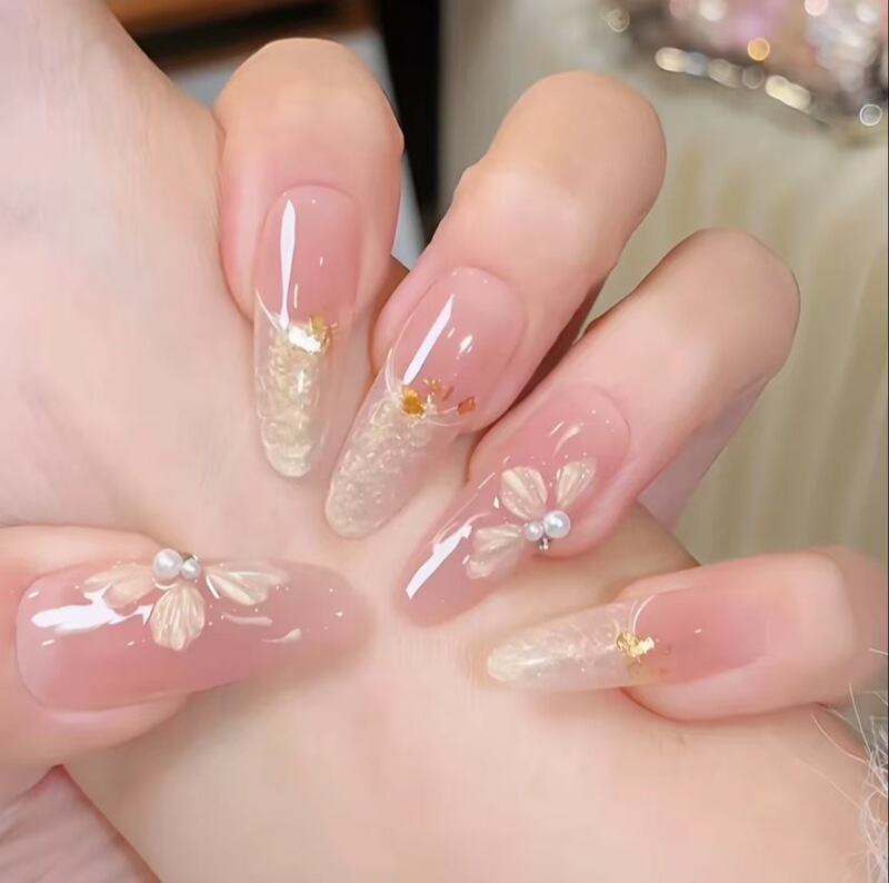 Cream Camellia New Style Flashy High-End Fresh Nail Art Wearable Nail Stickers Handmade Wearable Nails Wholesale Cream Camellia New Style Flashy High-End Fresh Nail Art Wearable Nail Stickers Handmade Wearable Nails Wholesale
