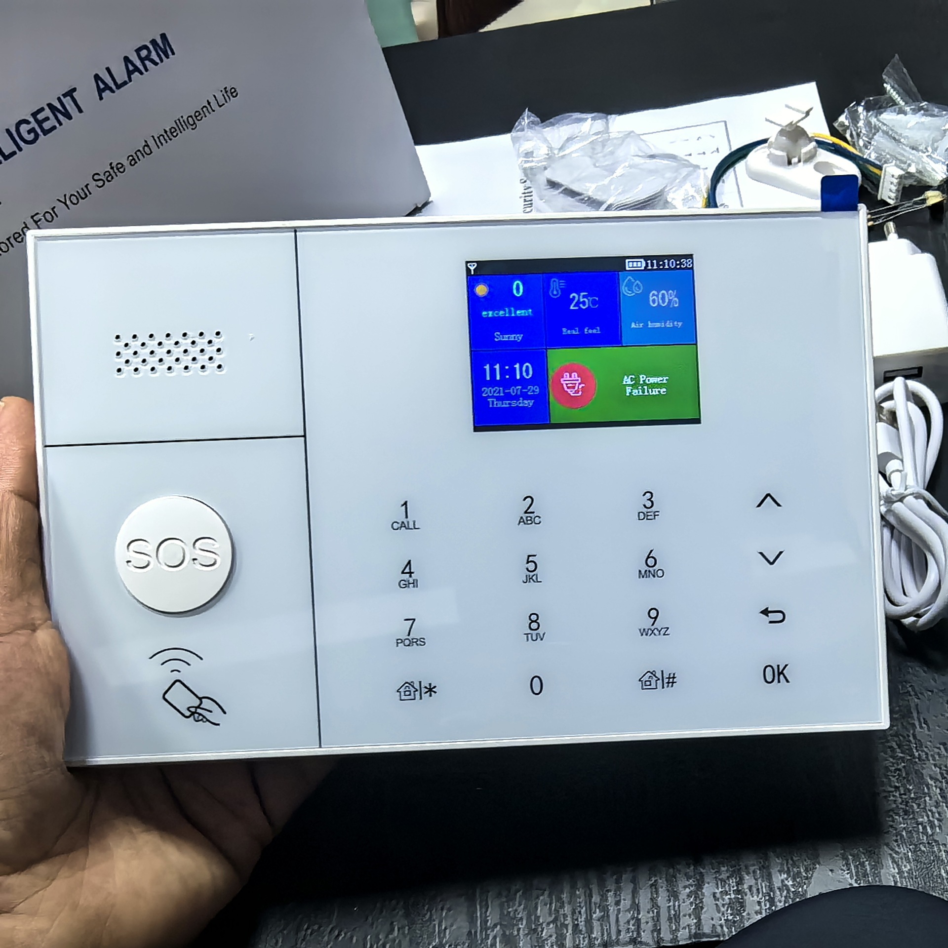 涂鸦智能WiFi+GSM双网防盗智能家居报警主机108-2