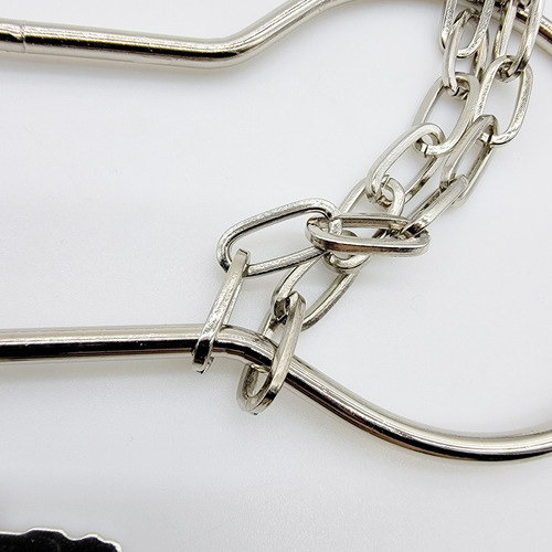 G0093 Escape from handcuffs King Magic Magic Props Manufacturer Ba Children’s Toys Annual Meeting Festival Performance