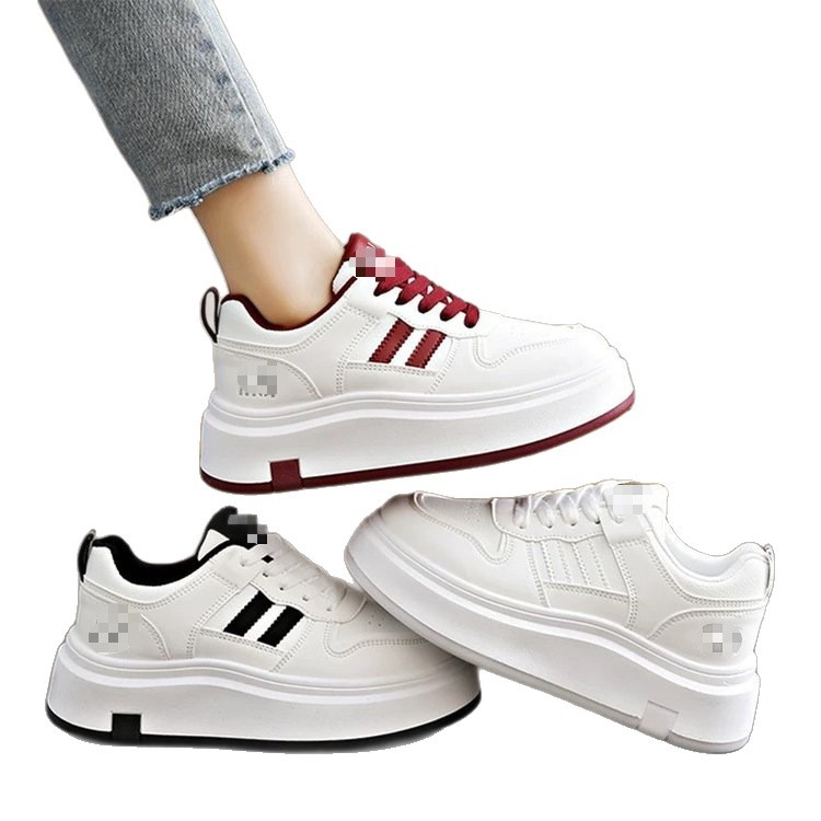 Pequeño muffin fondo grueso antideslizante aumento de altura zapatos blancos para mujeres 2025 primavera nuevo modelo delgado con pantalones de piernas anchas casuales versátiles