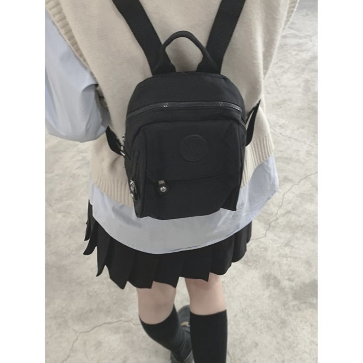 Mochila para mujer, mochila pequeña de tela Oxford de gran capacidad, resistente al agua, nueva mochila escolar de nailon lavanda de todo fósforo de moda