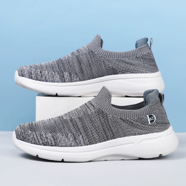 Gray (male model)