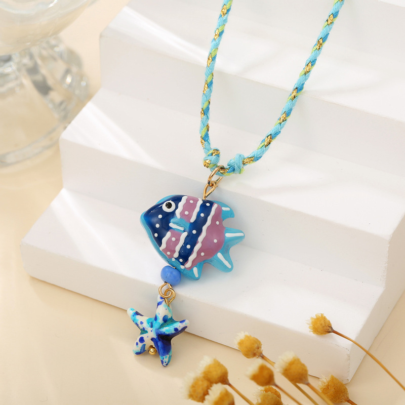 クロスボーダーヨーロッパとアメリカのパーソナライズされたガラス海の魚ペンダントネックレスファッショナブルなデザインの小魚海洋要素鎖骨チェーンネックレス|undefined