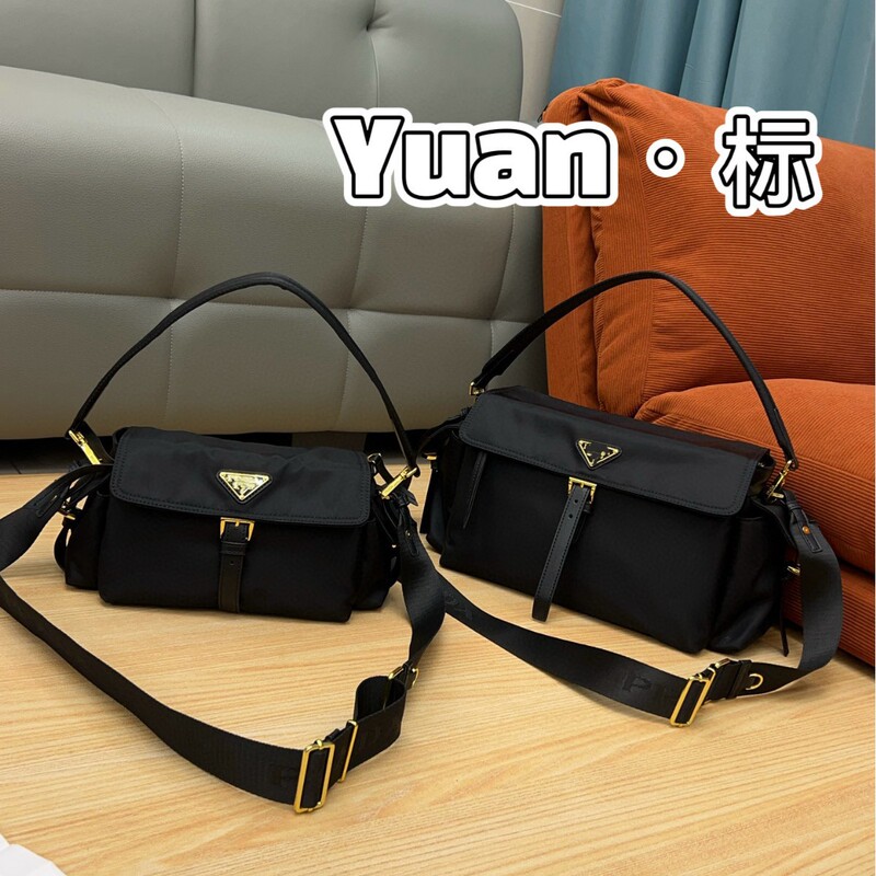Correct Letter Pula Triangle Logo New Nylon Explore Messenger Bag Reporter Bag Oxford Cloth Crossbody Bag