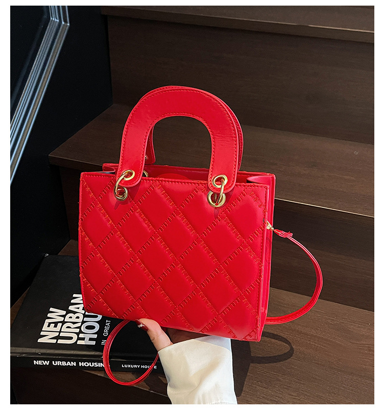 h2uTiviiztSHn2aJjQ1VWrJ6OeScoZlo5gE+