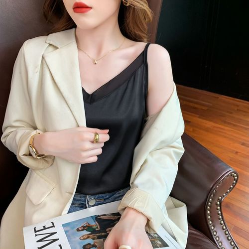 Ladies' silk satin strapless summer outerwear sexy sleeveless top, simple professional suit, inner base shirt, trendy