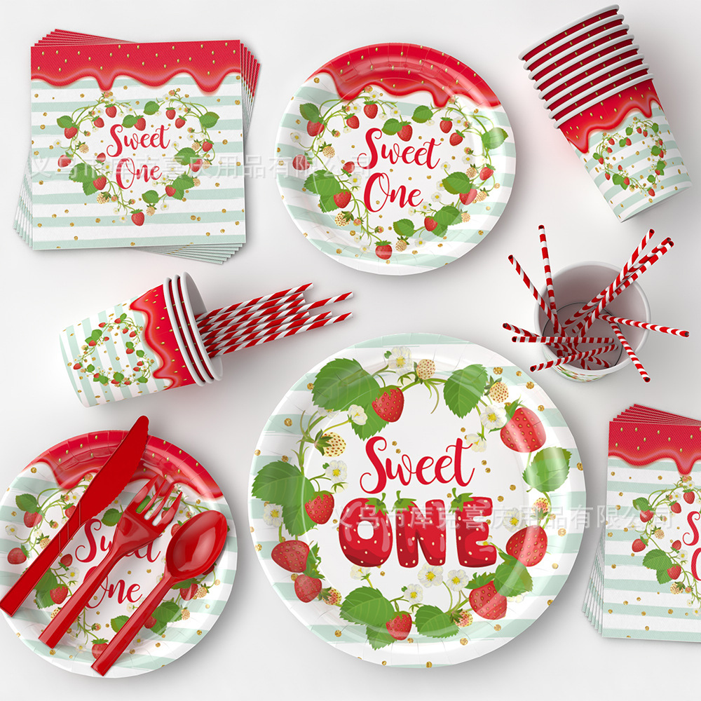 Amazon Spot Strawberry Theme Cumpleaños Fiesta Decoración Niños Años Bandeja de papel desechable Tira de papel Juego de bandera