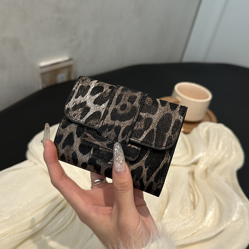 2025 pequeño fresco in textura bolso casual bolso de mochila pequeña bolso cuadrado simple bolso de mano bolso de leopardo