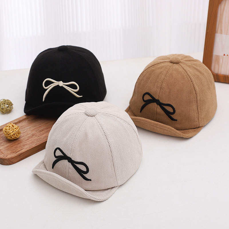 Sombreros para bebés otoño y invierno dulce arco gorra de pato gorra princesa velcro sombrero de béisbol de borde suave