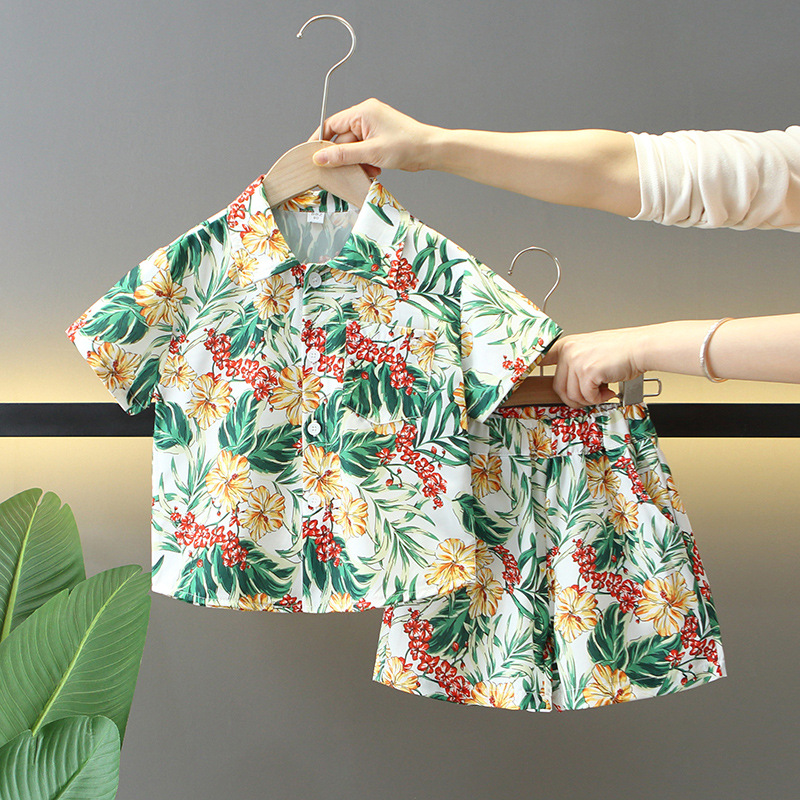 7859 Traje de verano para niños 2025 Nuevo estilo Camisa de manga corta para niños Pantalones cortos Ropa de verano para bebés de dos piezas
