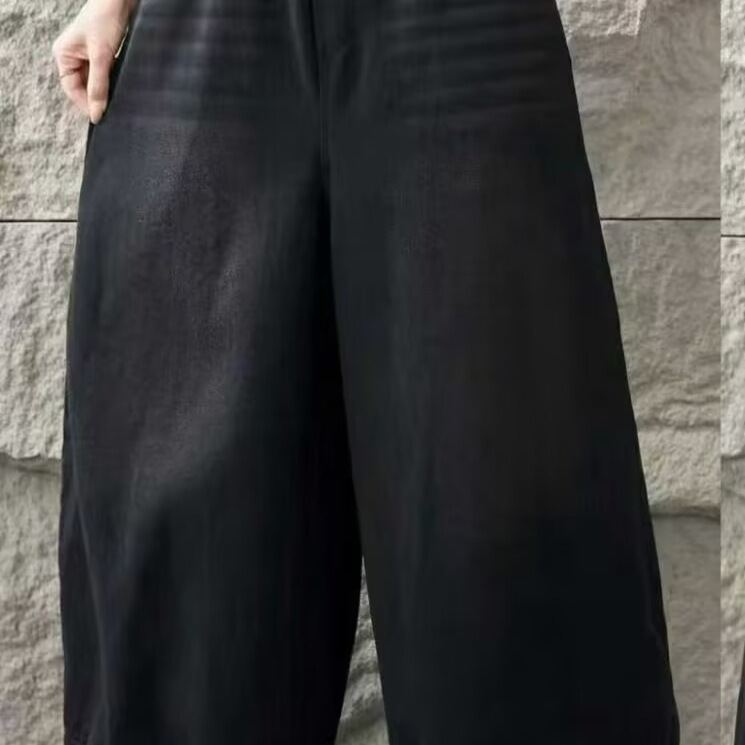 Vintage Cropped Wide-Leg Jeans for Petite Women, New Summer Style, High-Waisted, Hip-Covering, Slimming, Black and Gray Straight Shorts Vintage Cropped Wide-Leg Jeans for Petite Women, New Summer Style, High-Waisted, Hip-Covering, Slimming, Black and Gray Straight Shorts