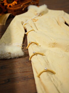 �K����ӛ�^������ʽ�Z�Sɫ��������2024�¿���Ӻ����p��Ů�L��