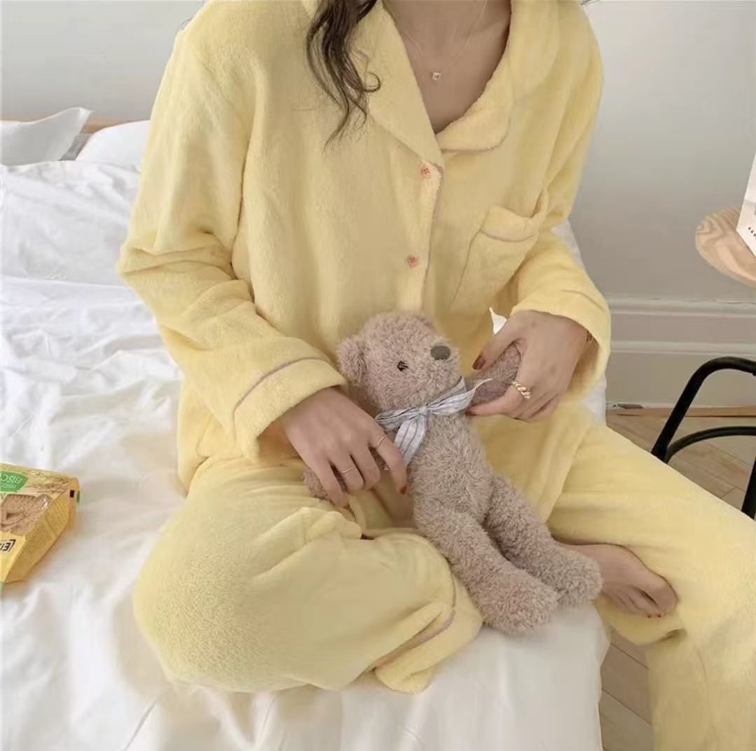 Pequeño conejito pijama de lana de coral para mujer traje de cárdigan de felpa de invierno estilo coreano dulce franela de dibujos animados ropa de hogar otoño
