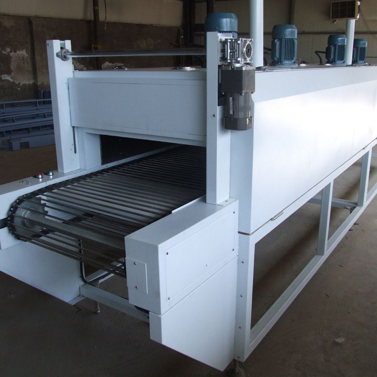 友威隧道烤漆烘干机 保定莲池区友威承接烤漆设备规格齐全