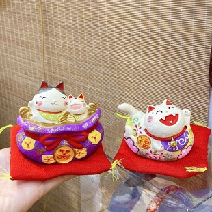 Le Meow Ceramic Coarse Pottery Crafts Praying for Good Luck Hand-painted Shop Desktop Car Home Small Ornaments Lucky Cat