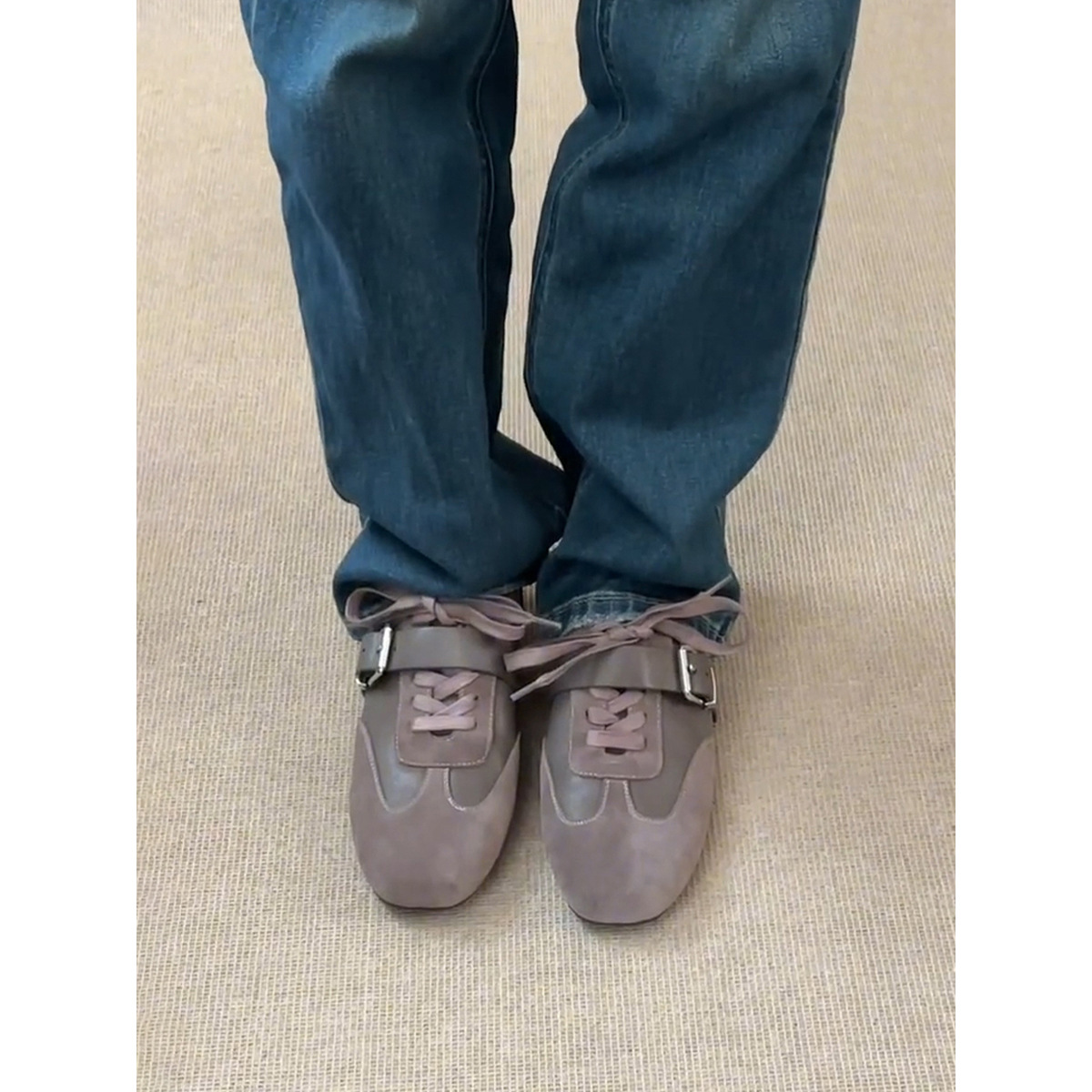 Versión de piel de vaca ~ Calzado deportivo retro empalme con cordones zapatos de entrenamiento alemán hebilla de cinturón de mujer zapatos Forrest Gump planos zapatos casuales de todo fósforo